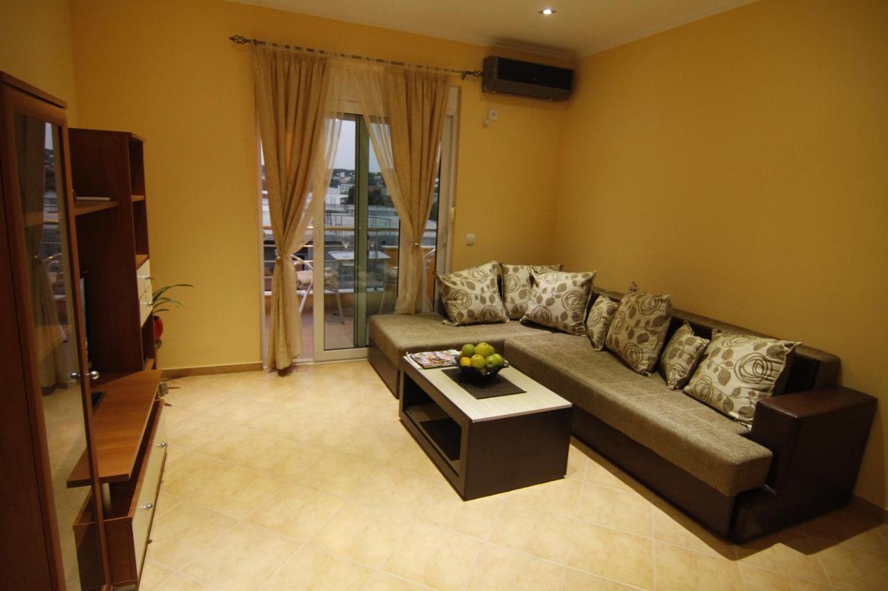 Kopernikus Apartments ウルツィニ 部屋 写真